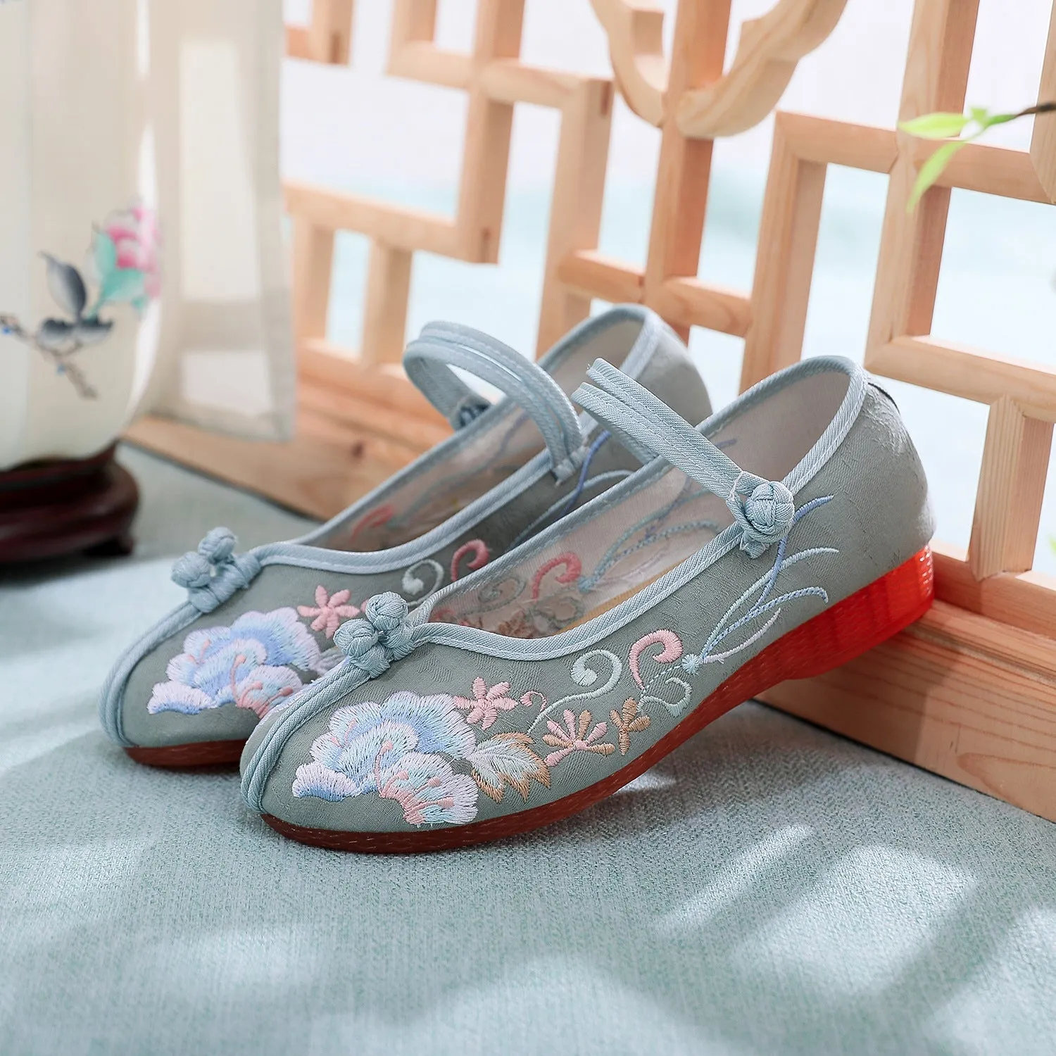 Ancient Style Han Chinese Clothing Jelly Bottom Canvas Shoes