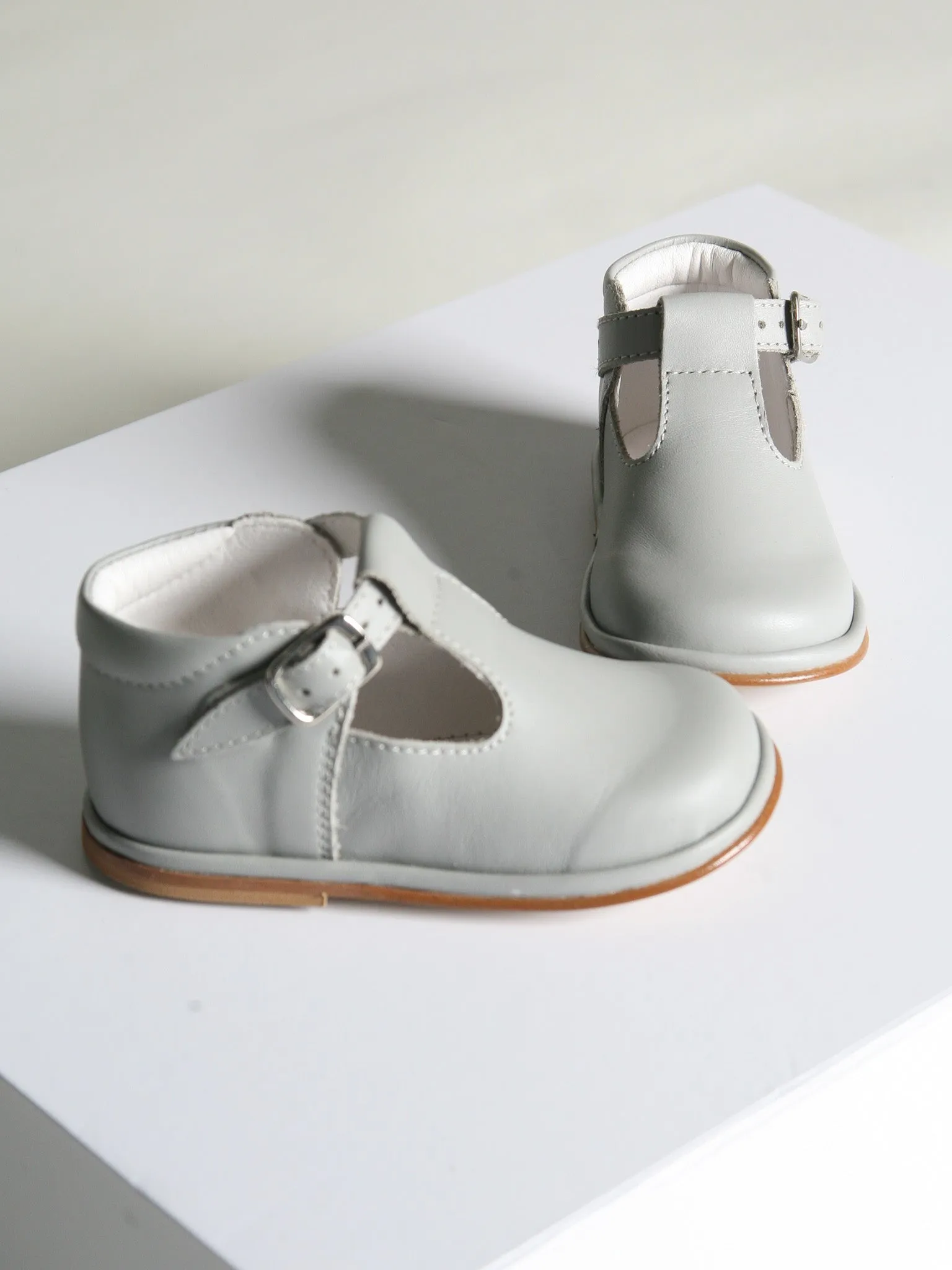 Borboleta Light Grey 'Fernando' T-Bar  Leather Shoes