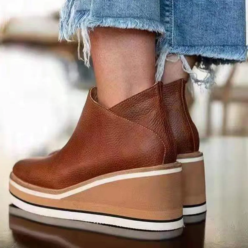 Casual Closed Shoes