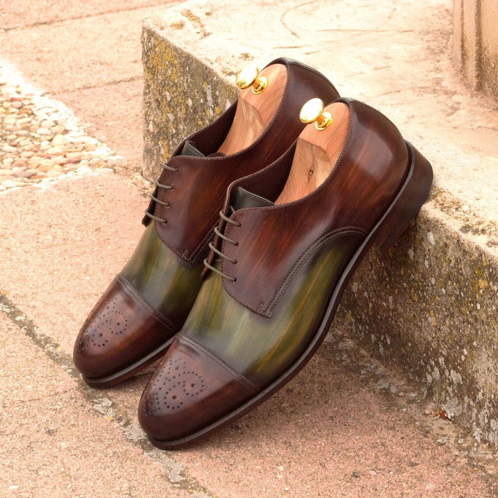 DapperFam Vero in Brown / Khaki Men's Hand-Painted Patina Derby