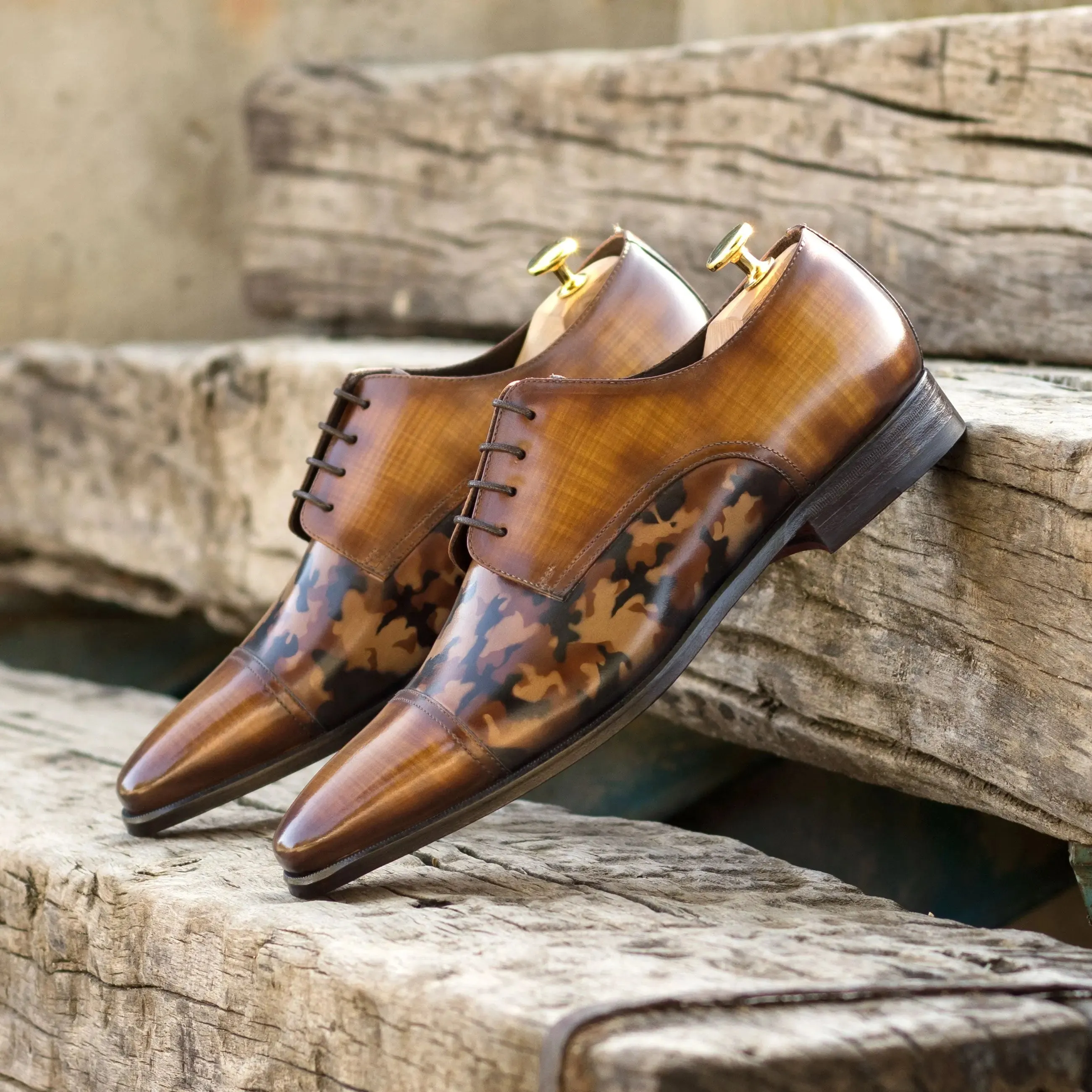 DapperFam Vero in Cognac / Brown Camo Men's Hand-Painted Patina Derby