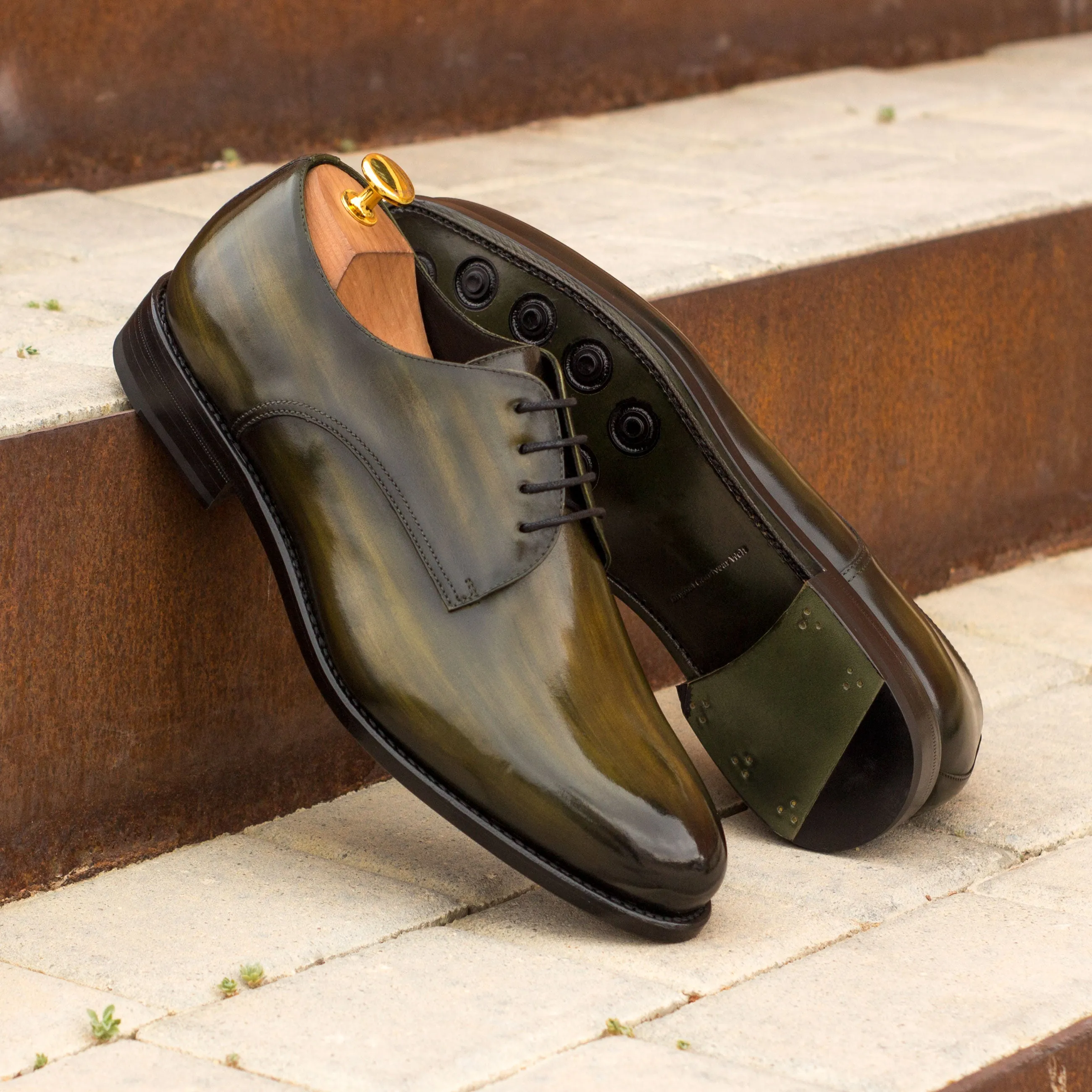 DapperFam Vero in Khaki Men's Hand-Painted Patina Derby