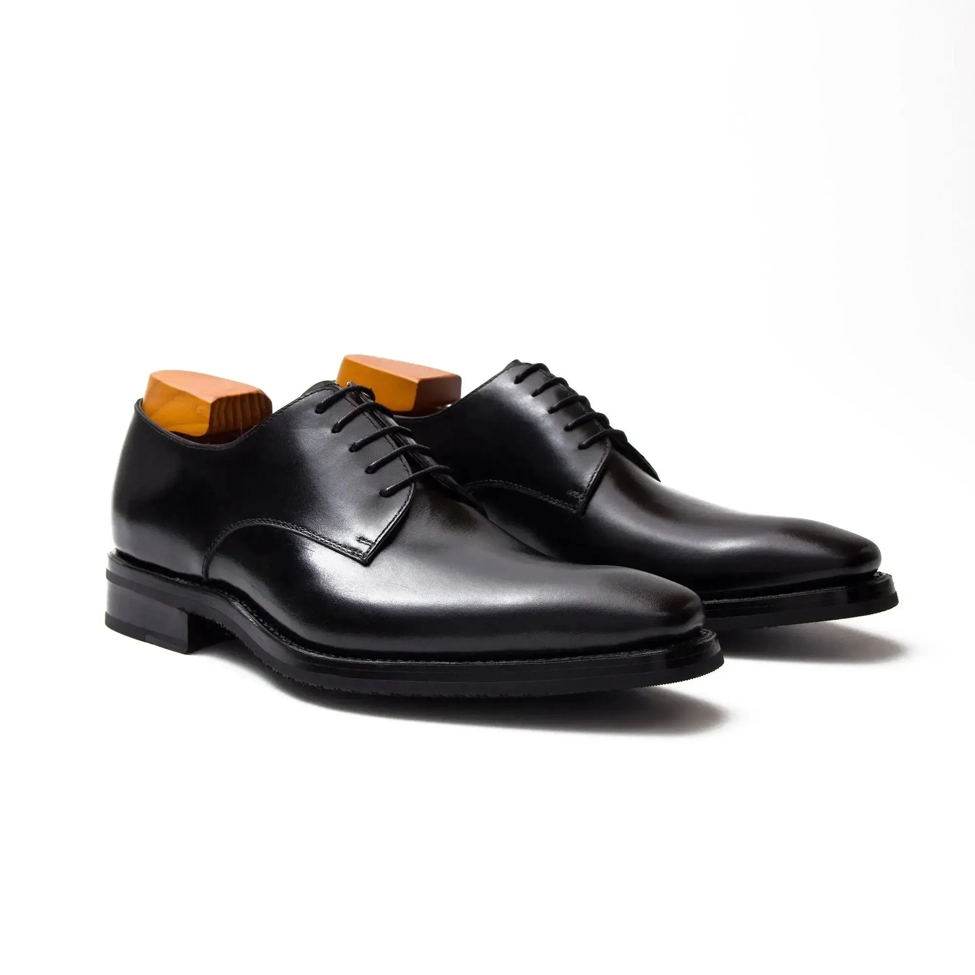 Goodyear Handmade Leather Derby Shoes Black