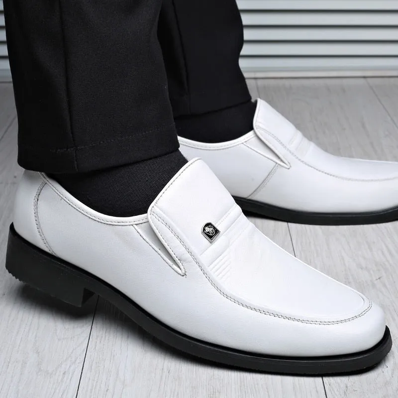 Hnzxzm New Spring Summer Shoes Men Brogues Genuine Leather Mens Casual Shoes Breathable Brand Male Footwear Black White A4499