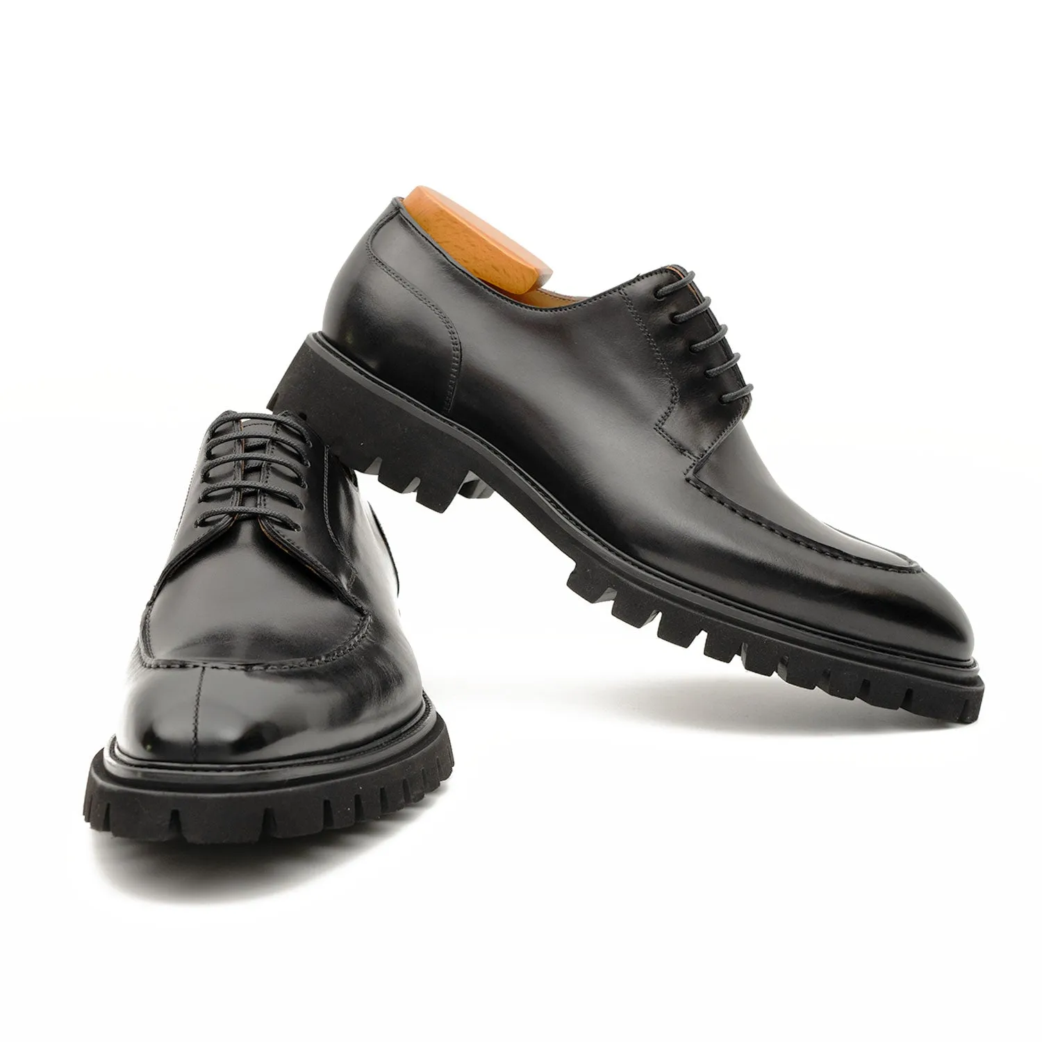 Men's Classic Black Derby Leather Shoes with Lug Sole