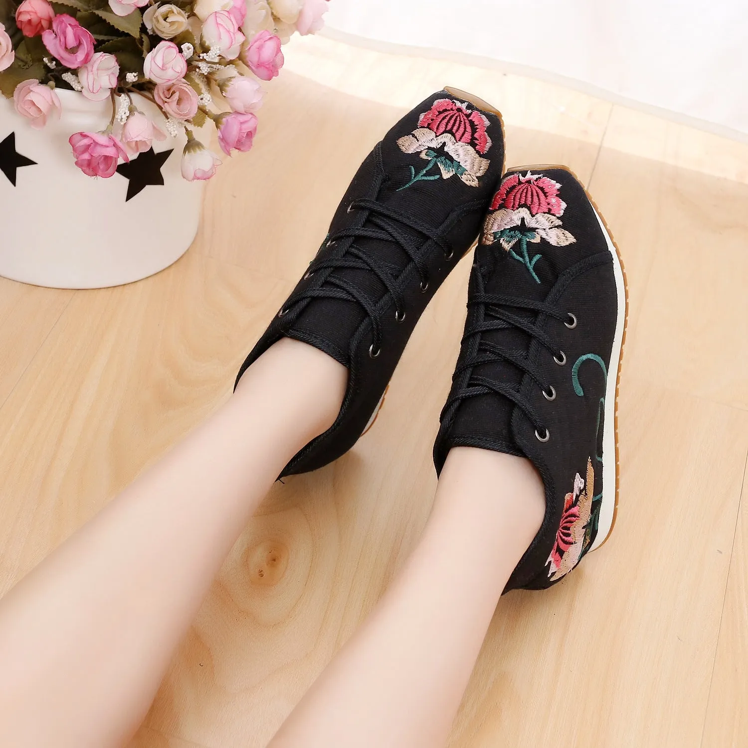 Women's Buckle Female Cloth Ethnic Style Canvas Shoes